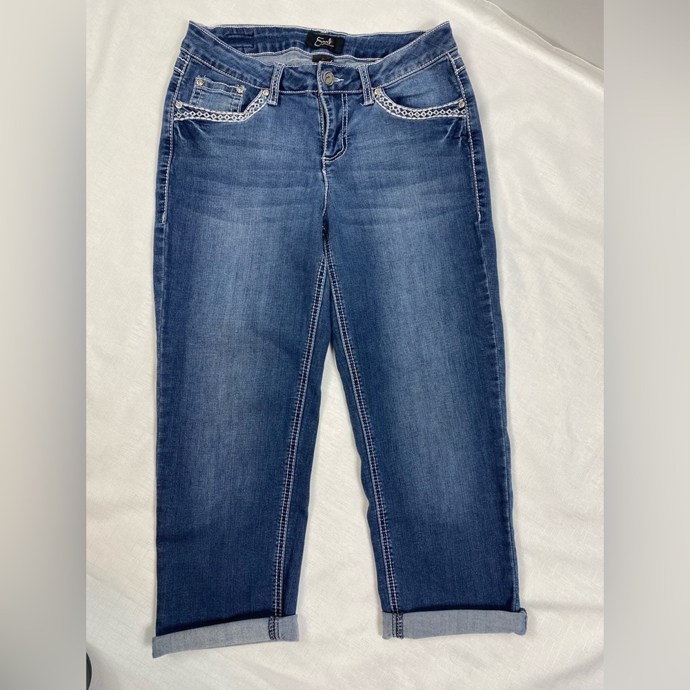 Earl Jeans Women’s Ankle Cropped Cuffed Embroidered & Rhinestone Jeans Size 6